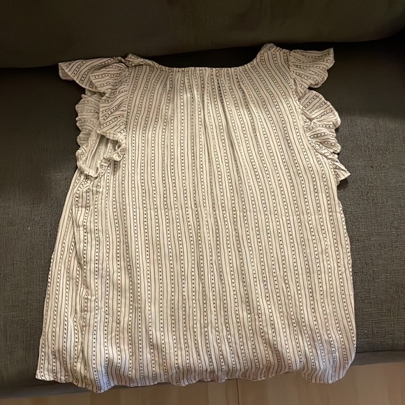 Blouse. - Picture 2 of 2